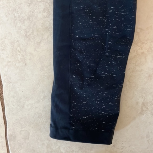 Lululemon Leggings - Picture 5 of 8